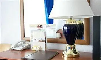 Premier Compass Hotel 3*