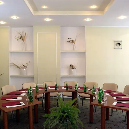 Premier Compass 3* Odessa