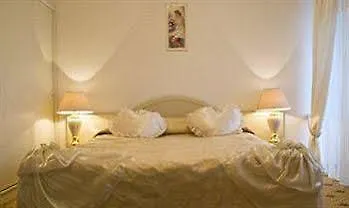 Premier Compass 3*