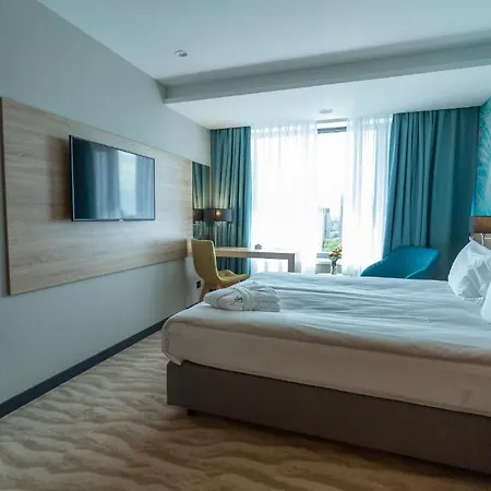 Premier Compass 3*